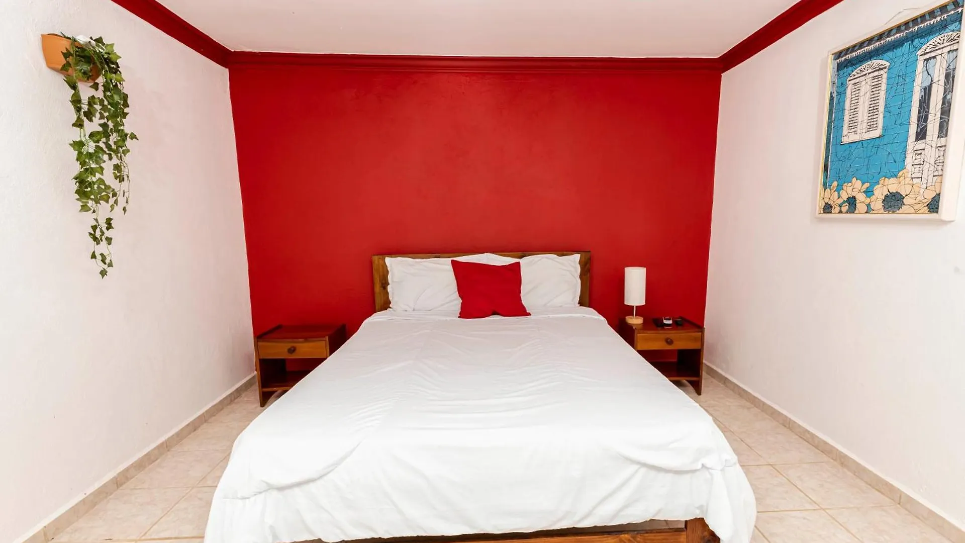 Lutix Hotels El Limon