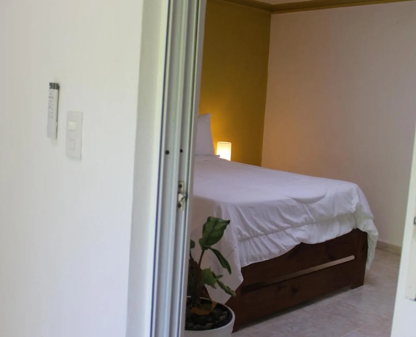 Lutix Hotels El Limon
