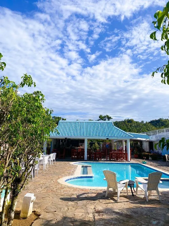 Lutix Hotels El Limon