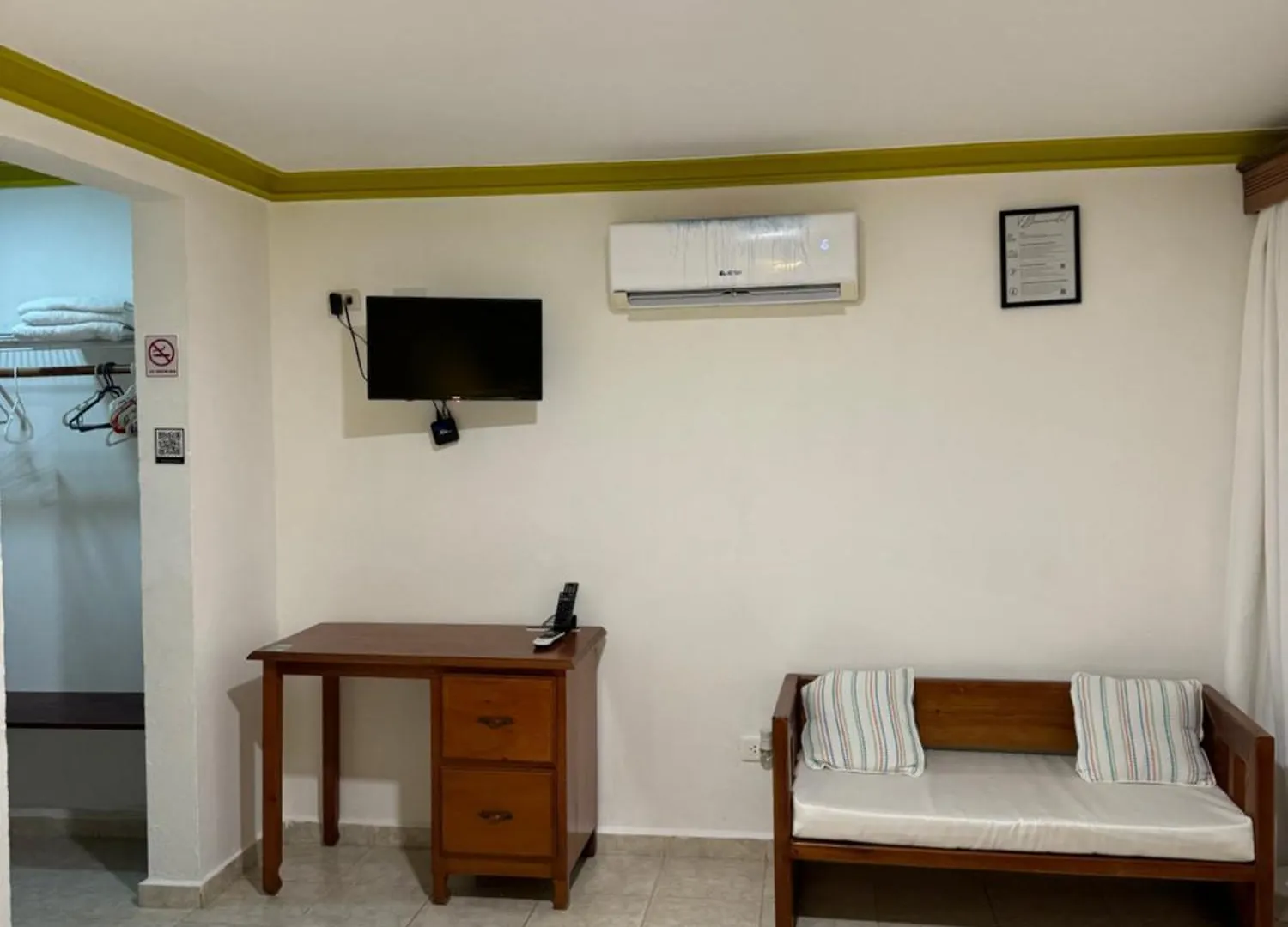 Lutix Hotels El Limon